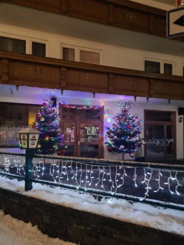 Gasthof Hotel Kirchenwirt in เซล แอม ซิลเลอร์