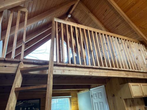 Kozy Haven Log Cabin Rentals - image 13