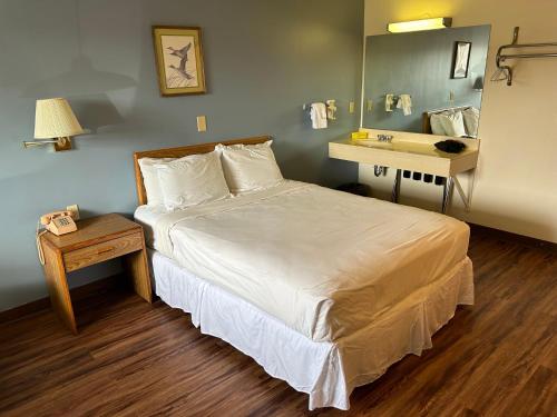 1 queen bed