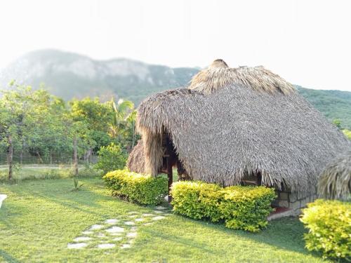 Cabañas Casa de la Montaña (Cabanas Casa de la Montana) in Emiliano Zapata