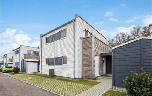 Nice Home In Tossens With Kitchen