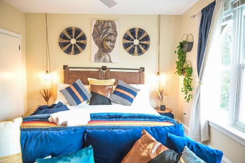 Chic 4BR Dwelling with Backyard in Philadelphia, Filadelfie (fotografie 11)