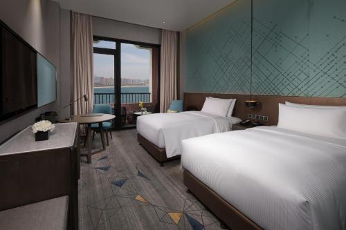 Doubletree By Hilton Qingdao Oriental Movie Metropolis