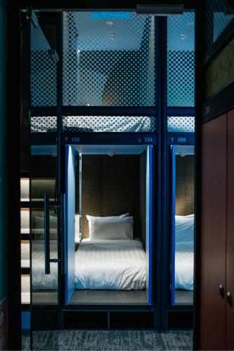 CapsuleTransit Airside KLIA T2 Airport Hotel - International Departure / Transit Hall, Gate Q in Sepang / Kuala Lumpur International Airport