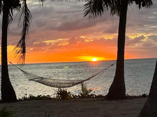 Mai Sunset Island Resort