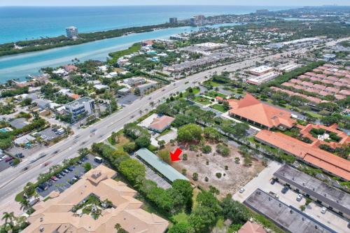 Tequesta Palms Inn – Tequesta, FL