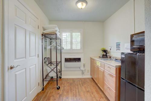 Tequesta Palms Inn – Tequesta, FL