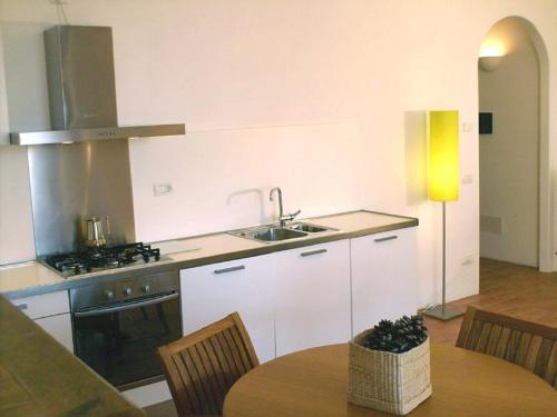 Kitchen, Country House Montesoffio in Barchi (Pesaro)