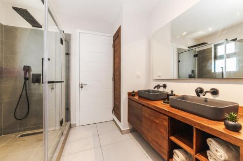 Apartment Beachfront Ocean Terraces Residence, Poste Lafayette-Apt-C3