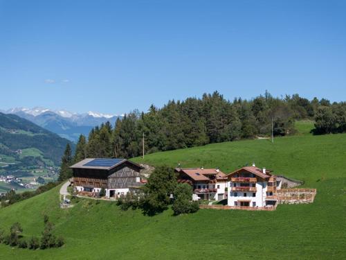 Proderhof, Laion