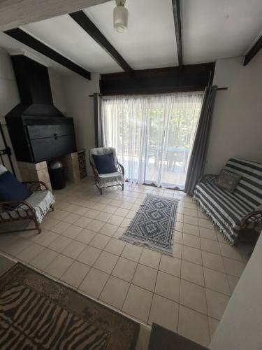 Facilities, Palm Cottage in Trafalgar