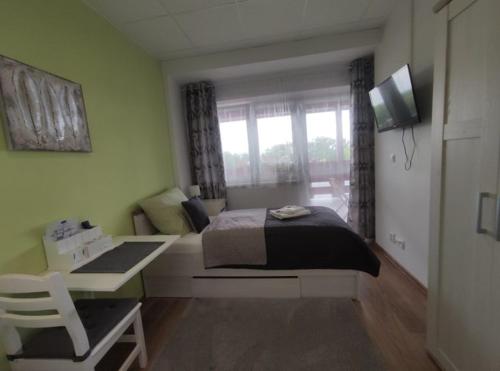 1 twin bed
