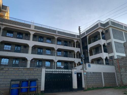 Rorot 1 bedroom Kapsoya with free wifi and great views! in 埃爾多雷特