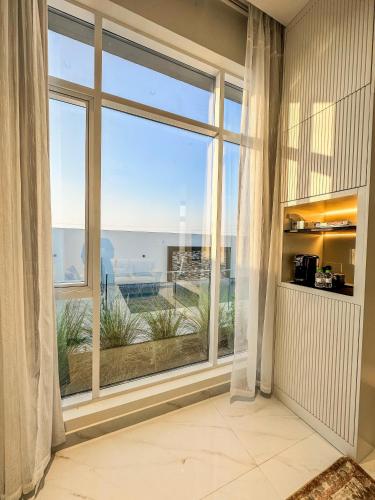 Kilátás, كرم شاليه in Barka