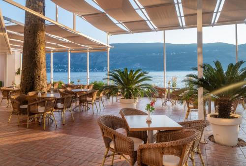 Hunguest Hotel Sun Resort - image 8