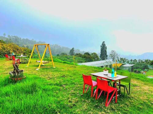 VERMONT HOMe STAY in Sholur