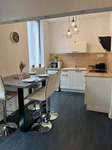 Bel appartement en plein cœur du vieux Troyes. - Location saisonnière - Troyes