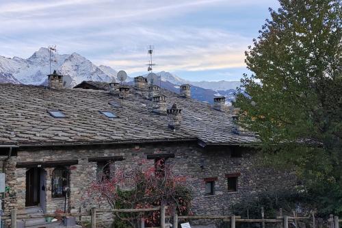 Relais du Bourg - Apartment - Roisan