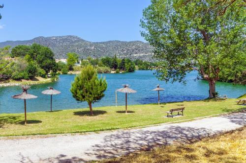 Camping les Rives du Lac de Vinça