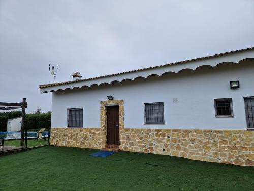 A szálláshely kívülről, Villa Antonia in San Bartolomé de la Torre