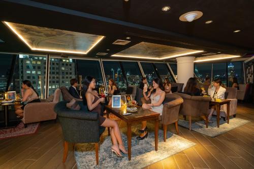 The Continent Hotel Sukhumvit - Asok BTS Bangkok by Compass Hospitality