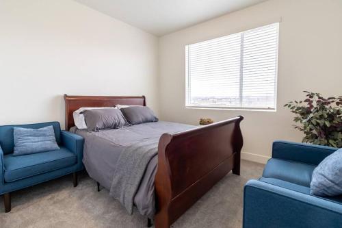 Extended Stay Condo at Rockwell Ranch - 3BR, Wi-Fi