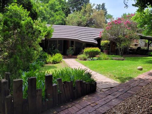 Riverbush Lodge Guesthouse Parys