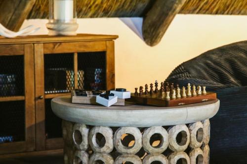 Barefoot Addo Elephant Lodge - Luxury Family Villa