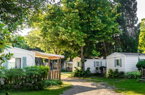 Camping les Avignon - la Laune - Camping - Villeneuve-lès-Avignon