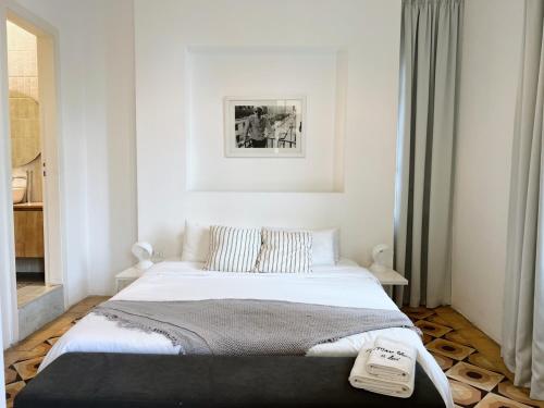 Nicely Tiled Apt Beirut 4BR - image 2