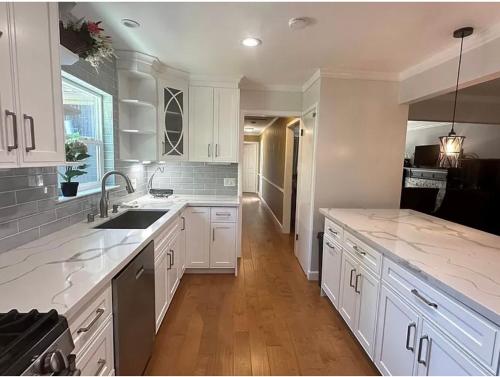 5 bedroom house in prestigious neighborhood! in Walnut Creek (Kalifornia)