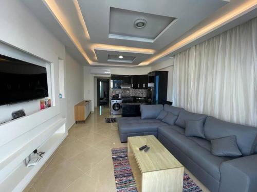 3-Bedroom Apartment on the Third Floor with 3 Balconies and lovely Pool View, Street View and Free Beach Access in Sharm Hills Resort