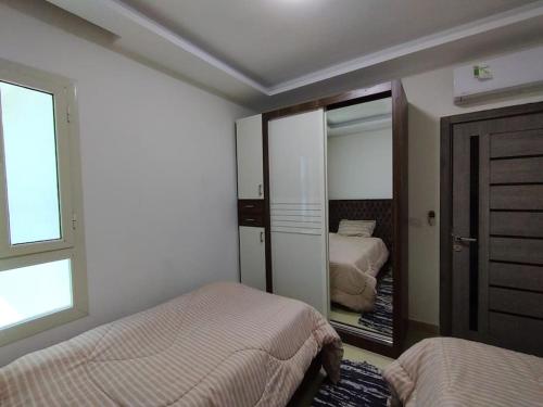 3-Bedroom Apartment on the Third Floor with 3 Balconies and lovely Pool View, Street View and Free Beach Access in Sharm Hills Resort