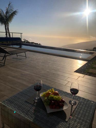 Casa da Arvore im Eukalyptuswald gîte à louer Pico da Urze