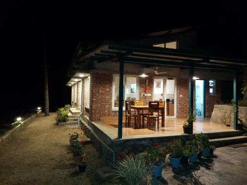 Étterem, Azalea Resort in Gaja