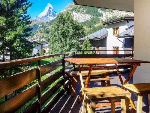 Apartment Papillon by Interhome in Zermatt, Schweiz