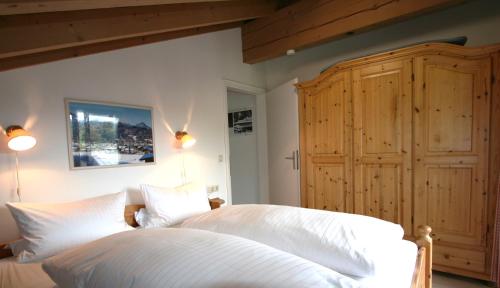 Alpenflair Ferienwohnung 216 - image 3