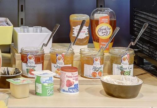 อาหารและเครื่องดื่ม, B&B HOTEL Reims Centre Gare in แร็งส์