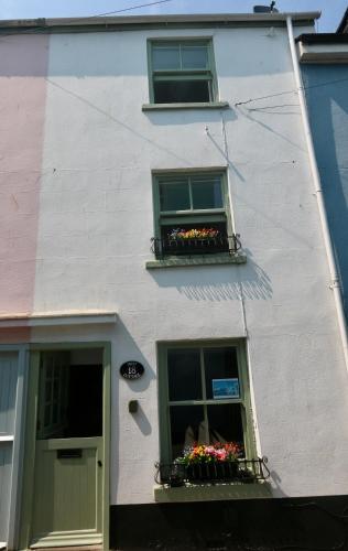 Drift Cottage - Fishermans Cottage Brixham harbour