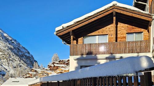 Chalet Michelangelo, Zermatt (photo 9)