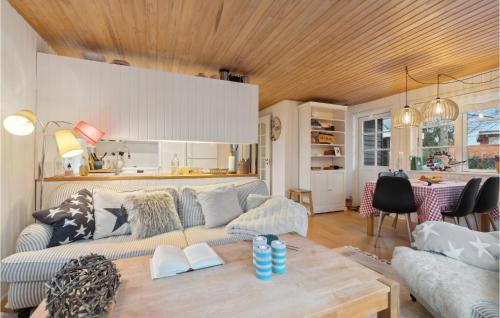  Cozy Home In Haderslev With Wifi in Haderslev