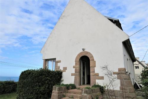 Maison VUE MER avec jardin à 800m de la plage à TREBEURDEN REF-683