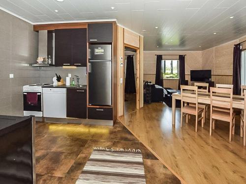 Holiday Home Lepovalkeinen by Interhome