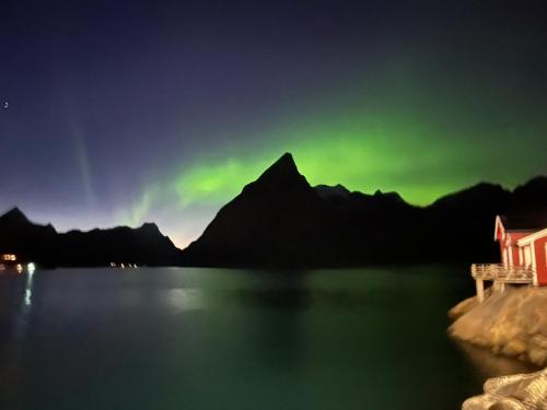 . Lofoten suite apartments - Rostad Retro Rorbuer