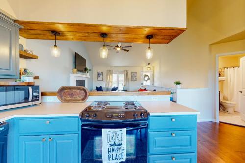 Lake Haven Condo in Holiday Island, USA