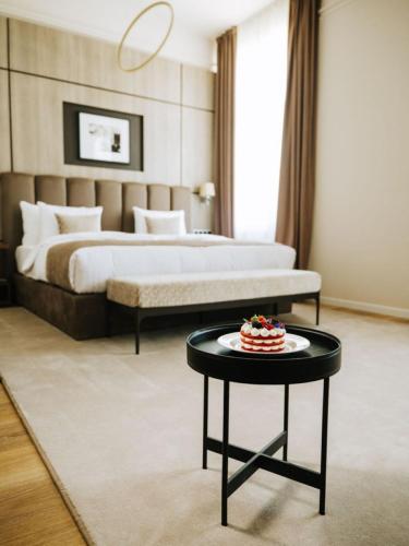 511821695 Anna Grand Hotel