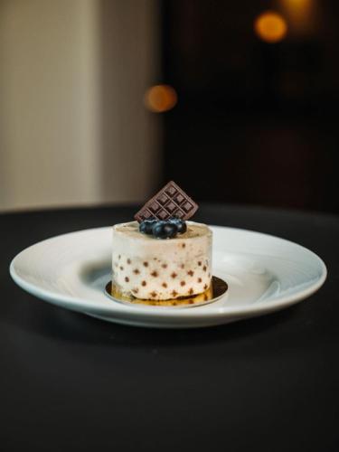 511821700 Anna Grand Hotel