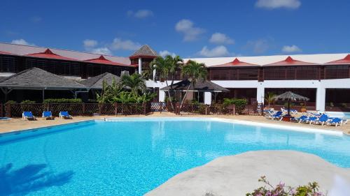 Le Cosy - Studio spacieux, équipé, proche Plage & Piscine, au Manganao - Hôtel - Saint-François