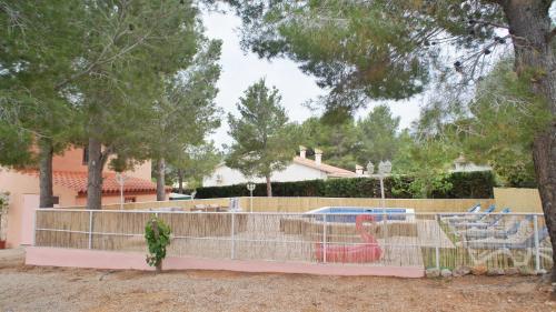 Villa Aloha, avec piscine privée, proche mer et montagne