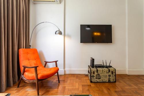 One-Bedroom Apartment image 5